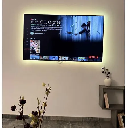 아파트 Elegant Flat 파트라