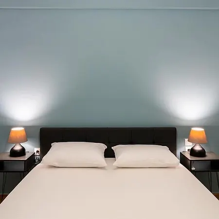 Elegant Flat 아파트 *